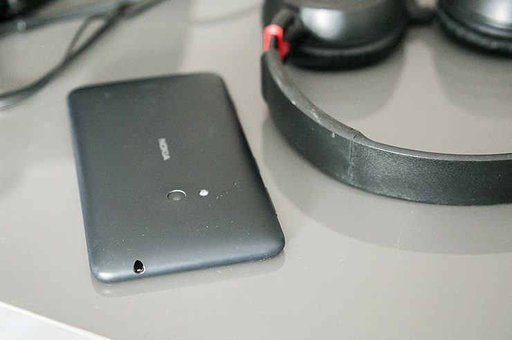 Nokia Lumia 625 (14).jpg